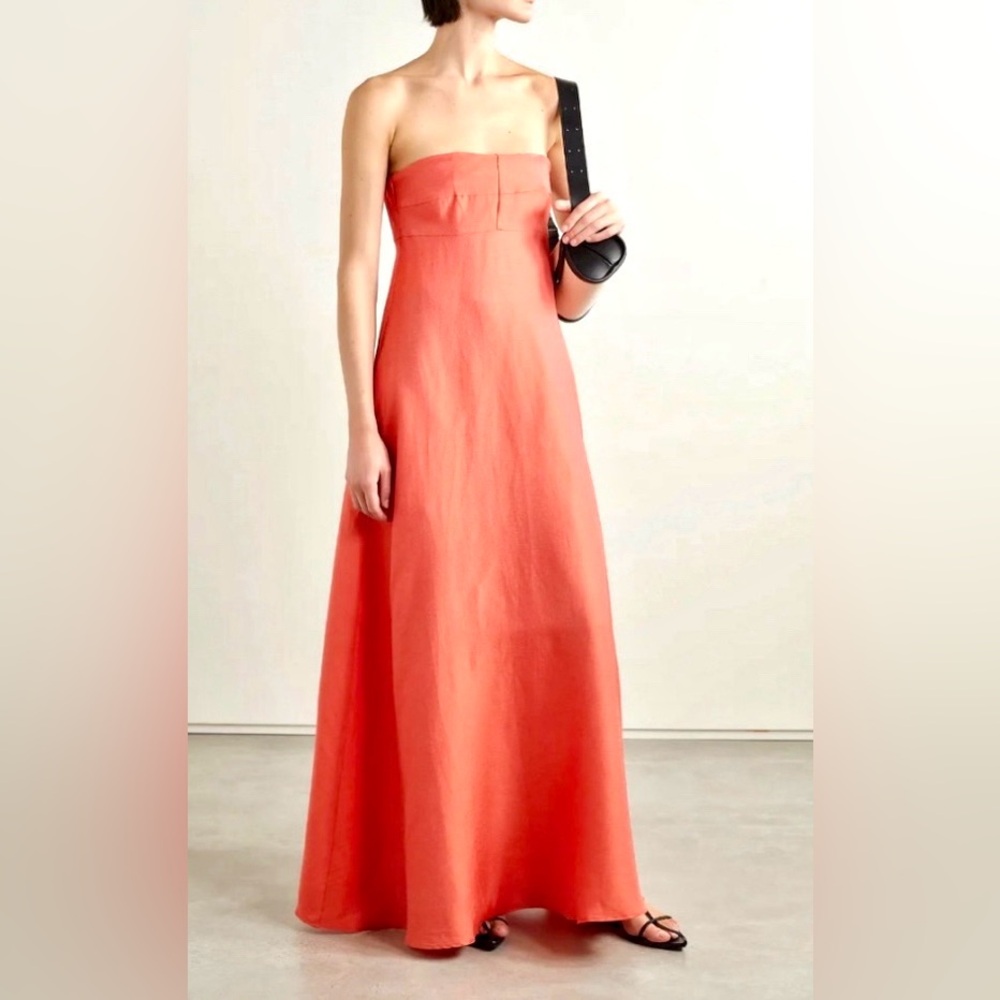 Linen strapless dress